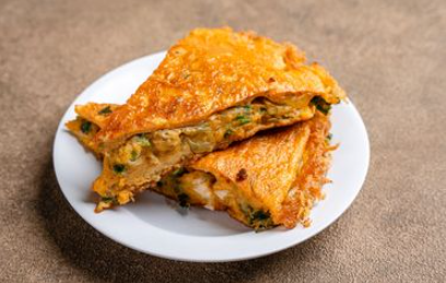 Tips Masak Telur Dadar Tebal dan Berlapis Ala Warung Padang